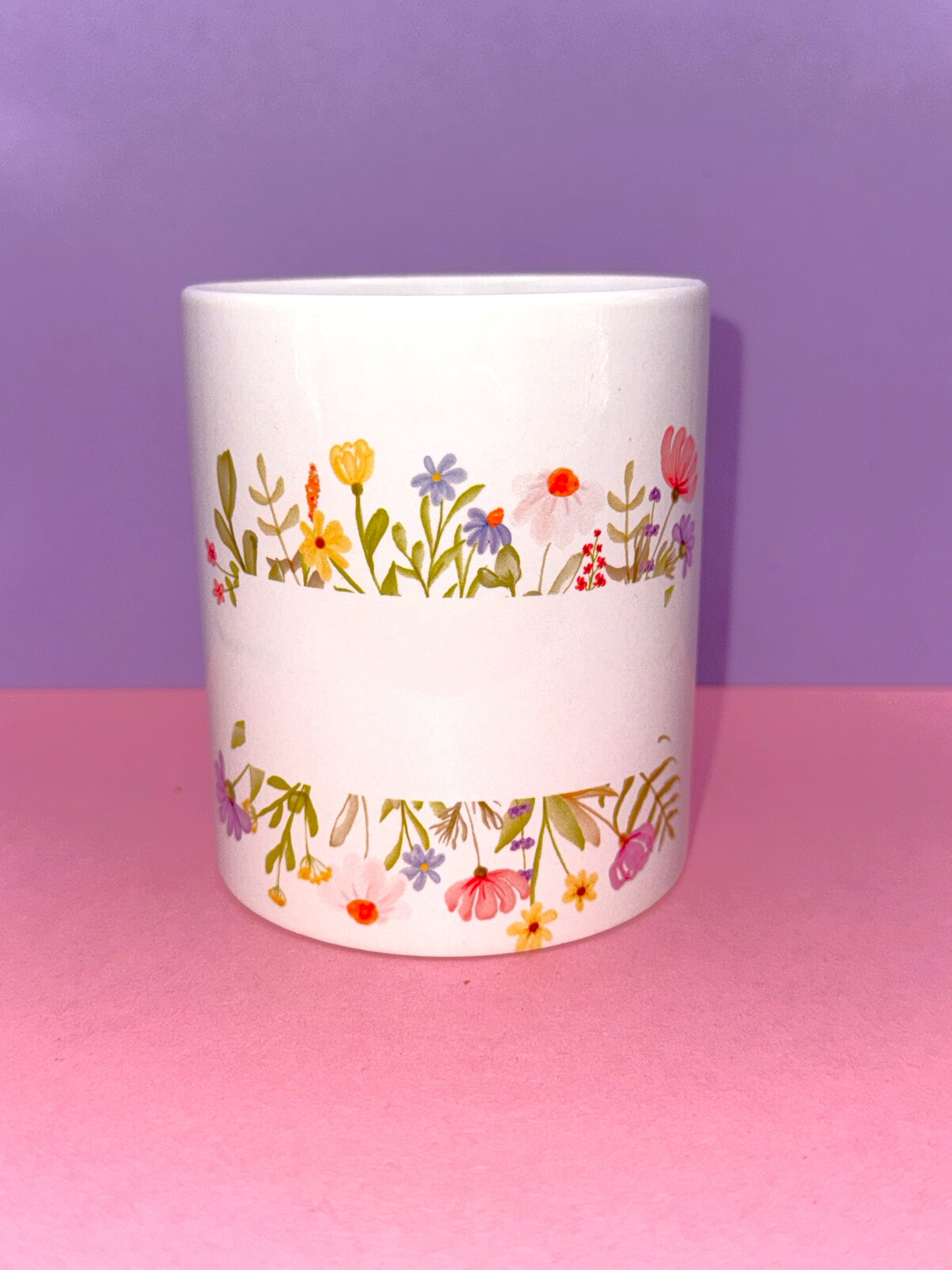 Flower design 11oz mug with name personalisation