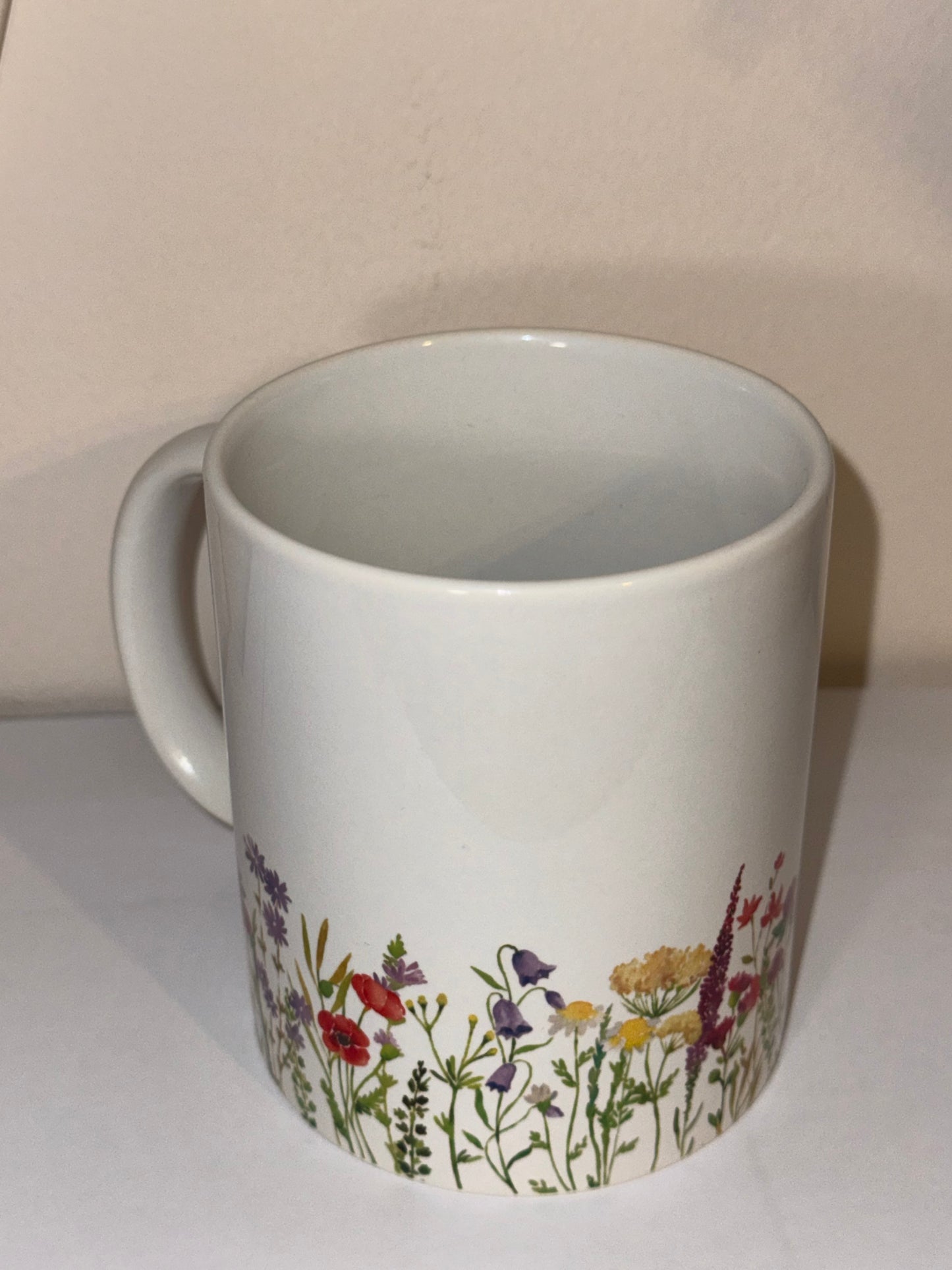 Flower wrap around 11oz mug (can be personalised)
