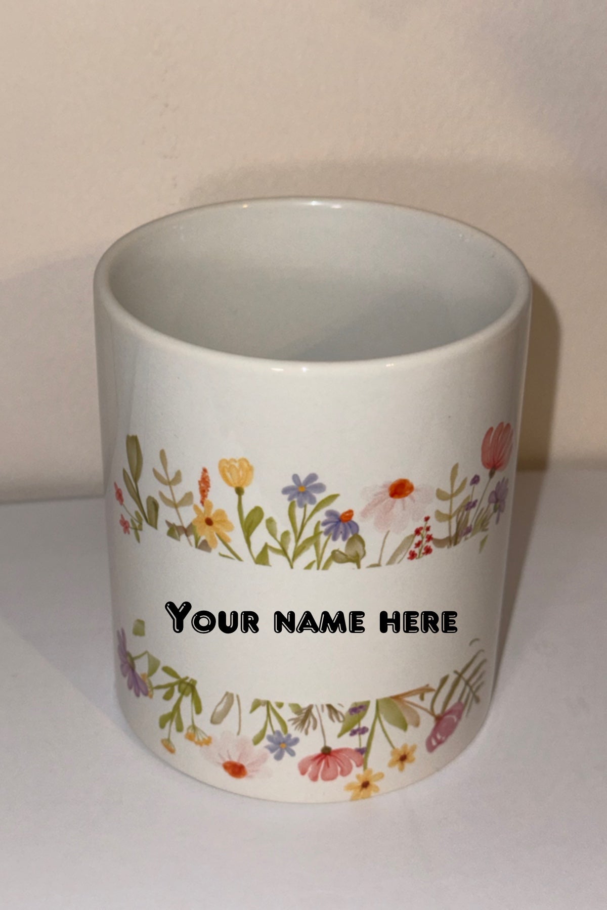 Flower design 11oz mug with name personalisation